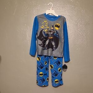 Batman Boys Pajama Set - Blue and Black NWT RV $46 Size 10